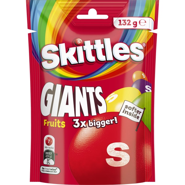 Skittles Giants Fruits Chewy Lollies Snack & Share Bag 132g